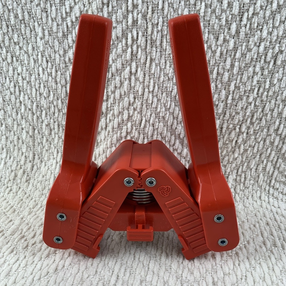 Northern Brewer Red Plastic and Metal Bottle Capper Tool Home Brew DIY Bottling